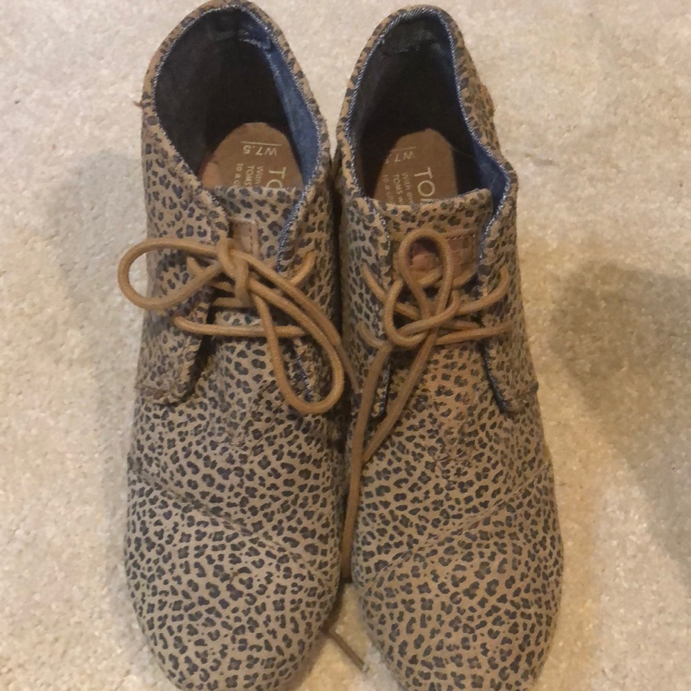 Toms wedges